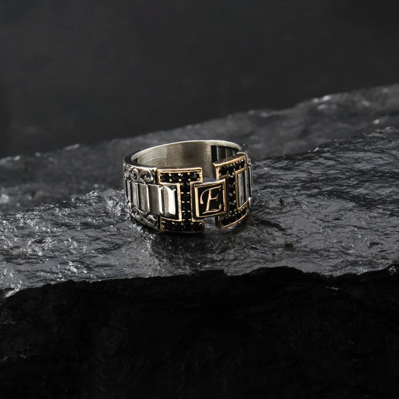 1 Harfli Mikro Taşlı Gümüş Yüzük