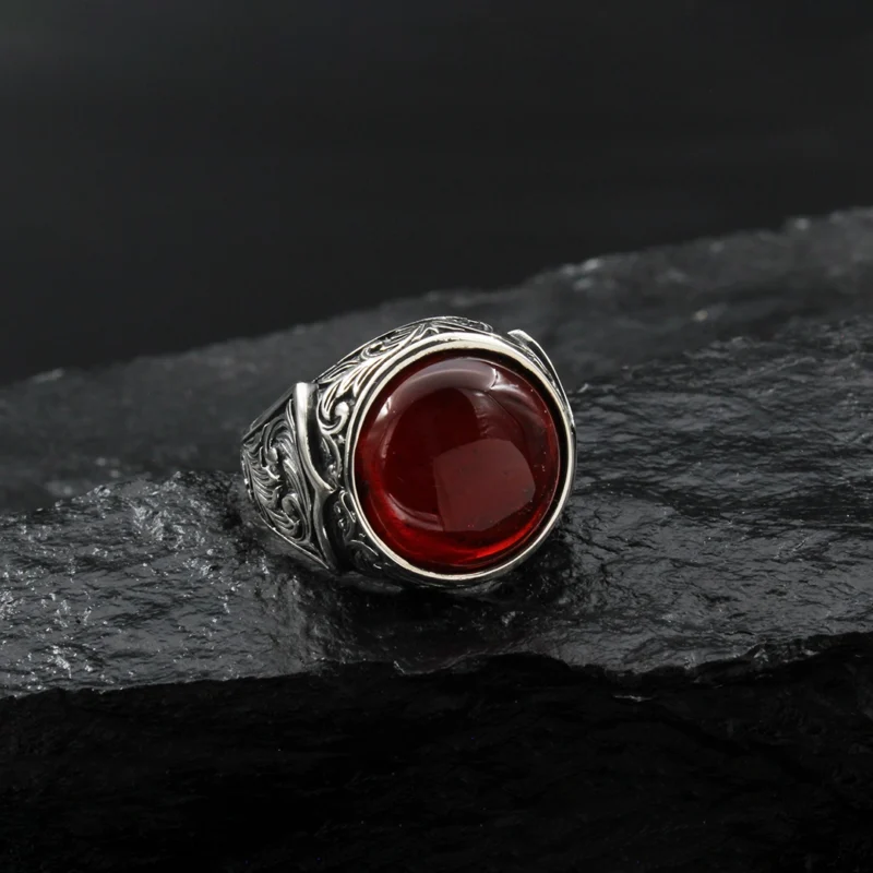 3 Kırmızı Taşlı Gravür Gümüş Yüzük