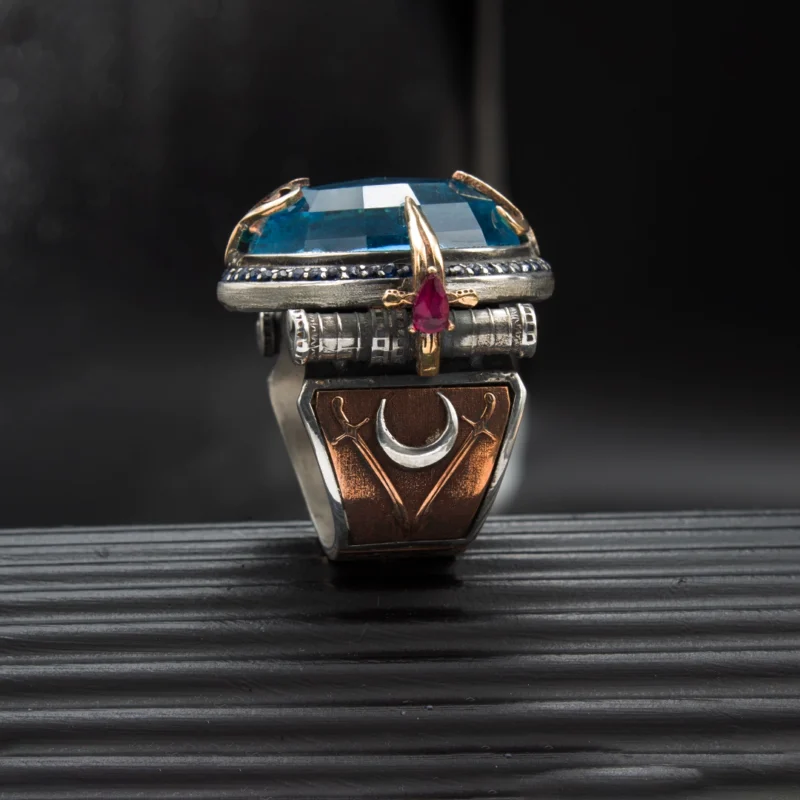 3 Topaz Hilal Gümüş Yüzük
