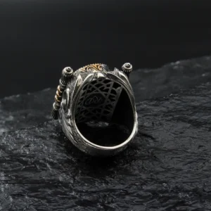 4 Siyah Taşlı Gravürlü Gümüş Yüzük