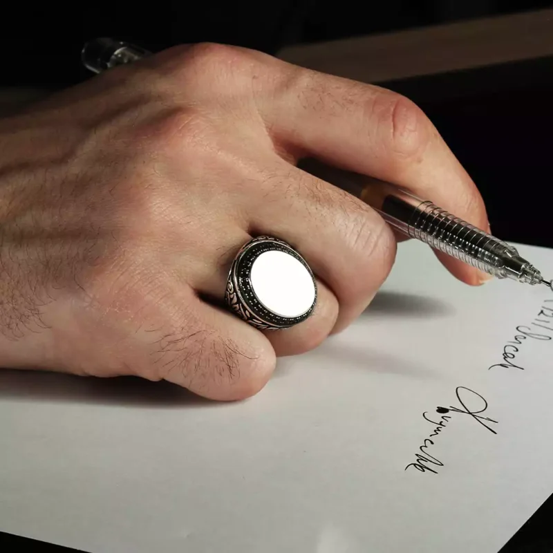 Gravür Desenli Gümüş Yüzük